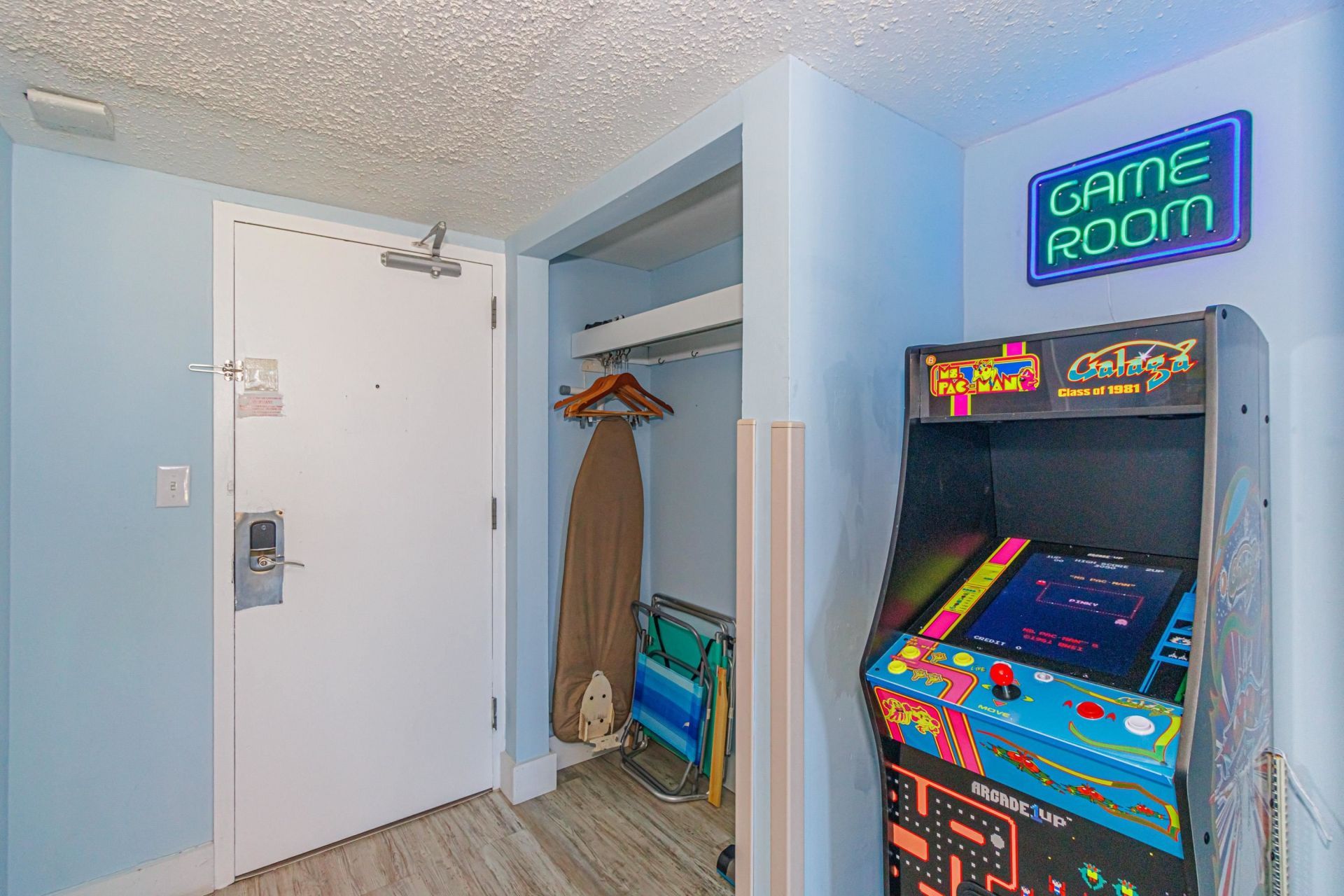 1501 S Ocean Blvd. Photo 23