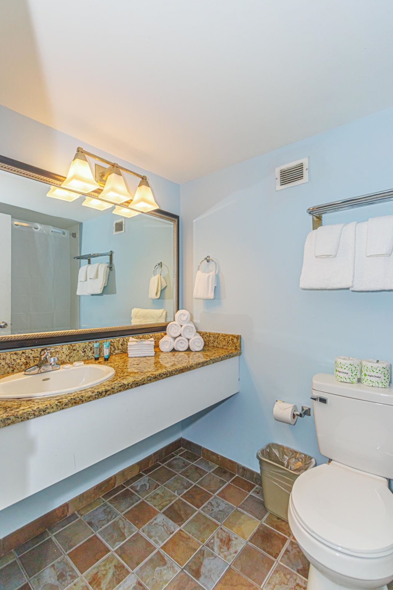 1501 S Ocean Blvd. Photo 24