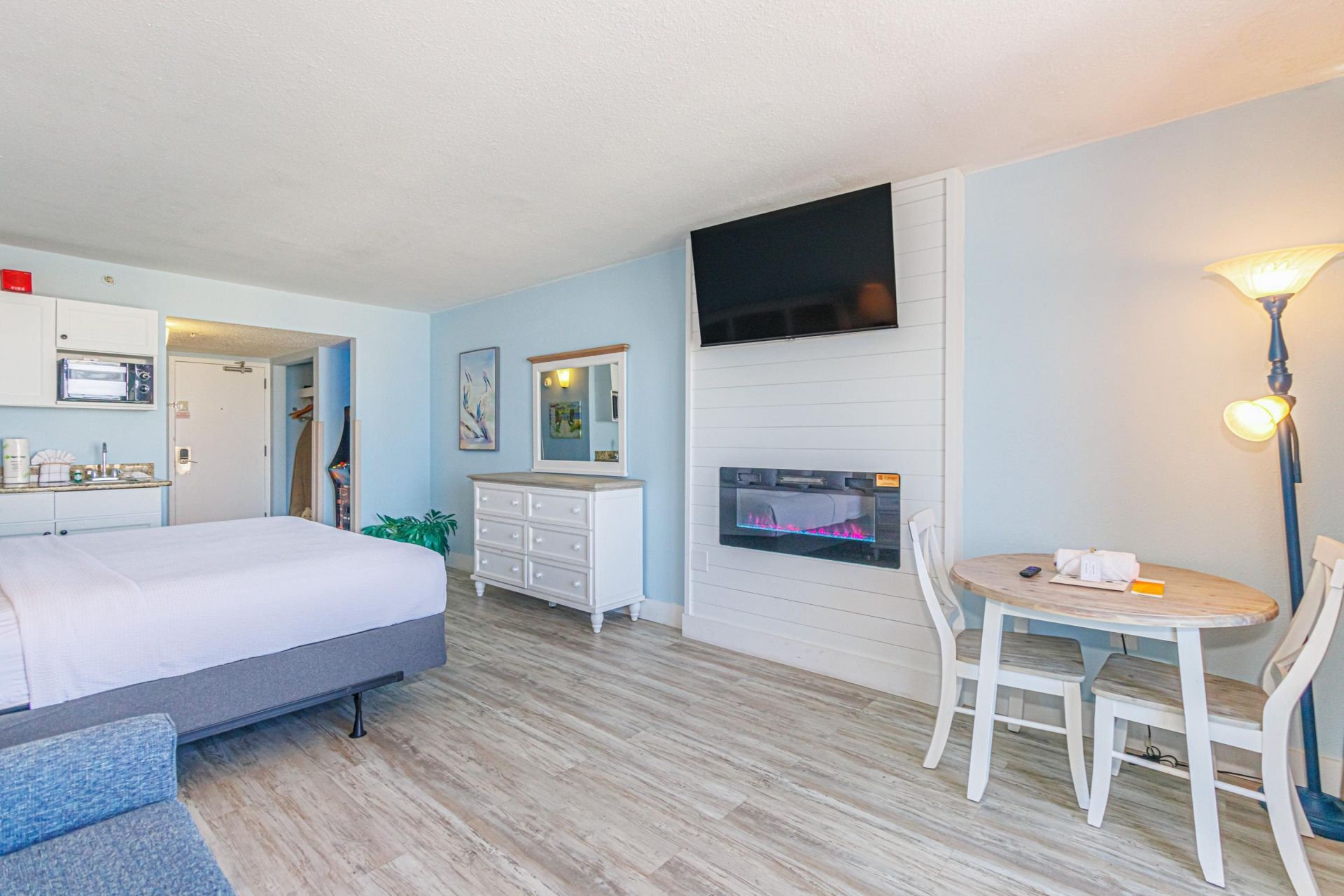 1501 S Ocean Blvd. Photo 5