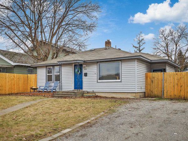818 E Courtland Ave, Spokane, WA 99207
