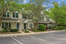 8169 Shadow Oak Drive photo 4