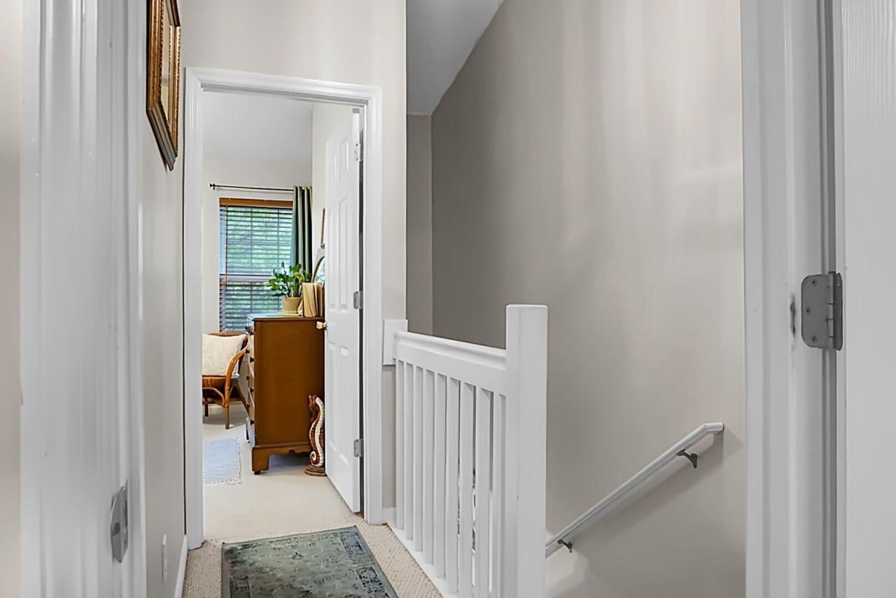 8169 Shadow Oak Drive Photo 33