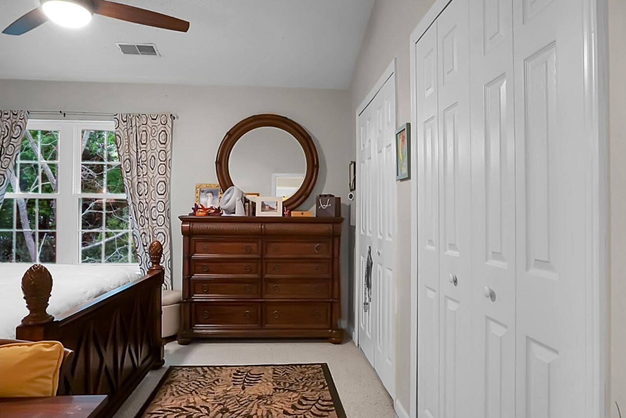 8169 Shadow Oak Drive Photo 40