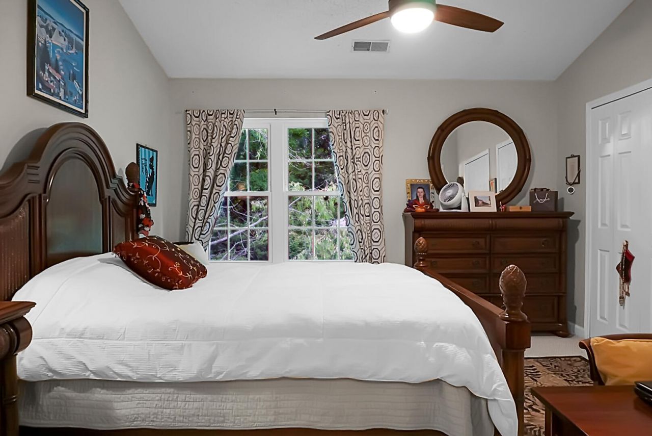 8169 Shadow Oak Drive Photo 41