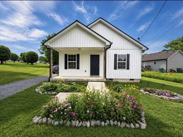 649 Franklin Ave , Lewisburg, TN 37091