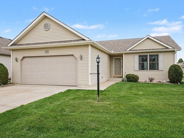 1122 Park Meadows Drive, Goshen, IN 46526
