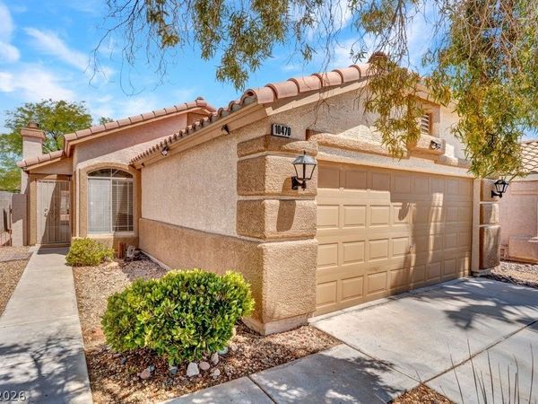10470 Clarion River Drive , Las Vegas, NV 89135
