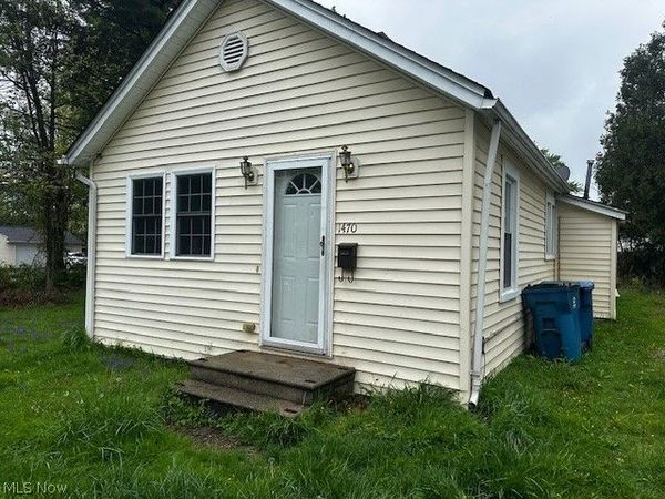 1470 E 332nd , Eastlake, OH 44095