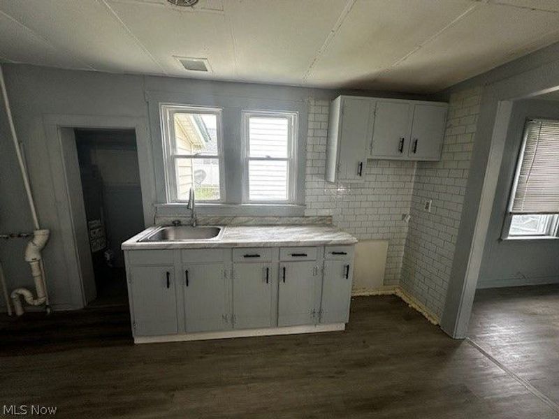 1470 E 332nd, Eastlake, OH 44095 Photo 3
