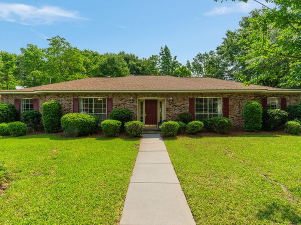 1212 Marie St., Hattiesburg, MS 39402