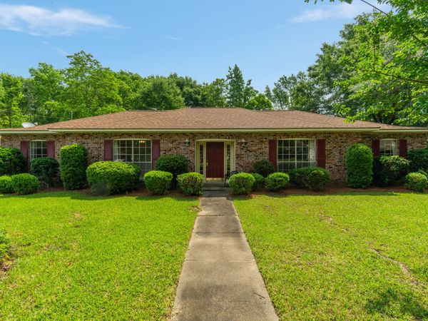 1212 Marie St., Hattiesburg, MS 39402