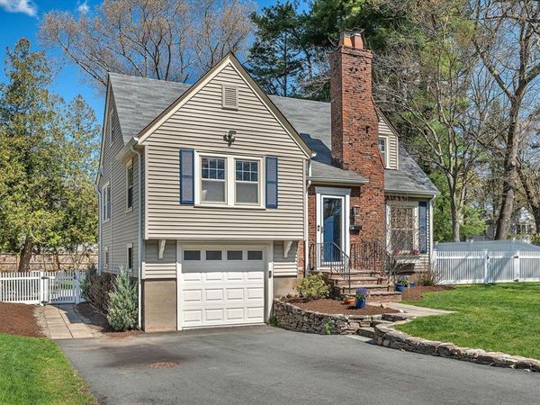 30 Pine Plain Rd, Wellesley, MA 02481