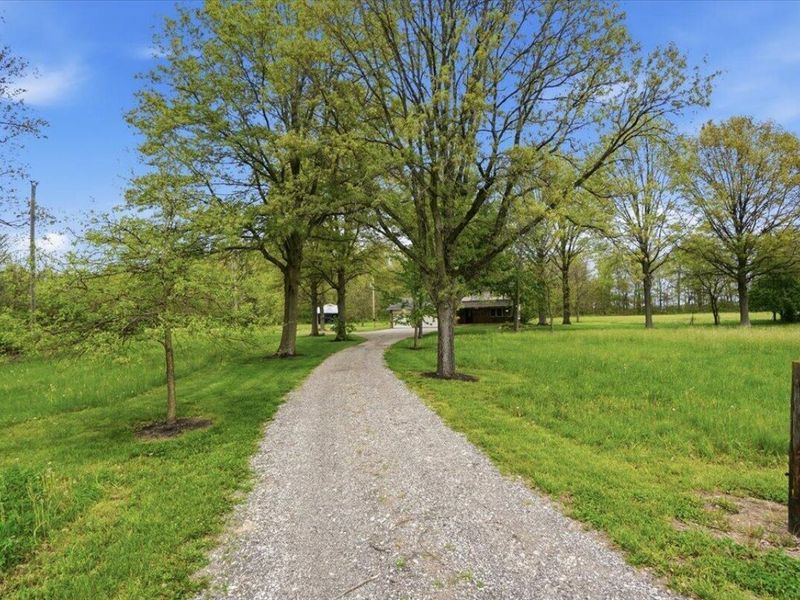 15888 Hawn Road , Plain City, OH 43064 Photo 3