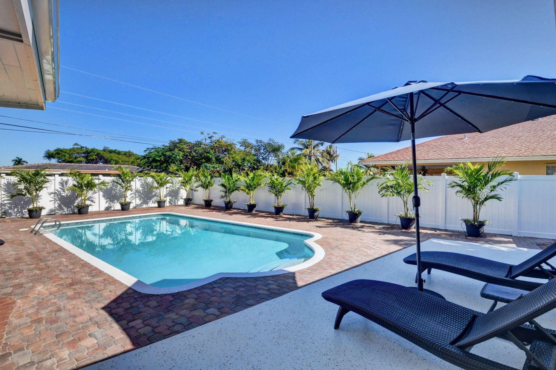 251 NE 2nd Circle, Boca Raton, FL 33431 Photo