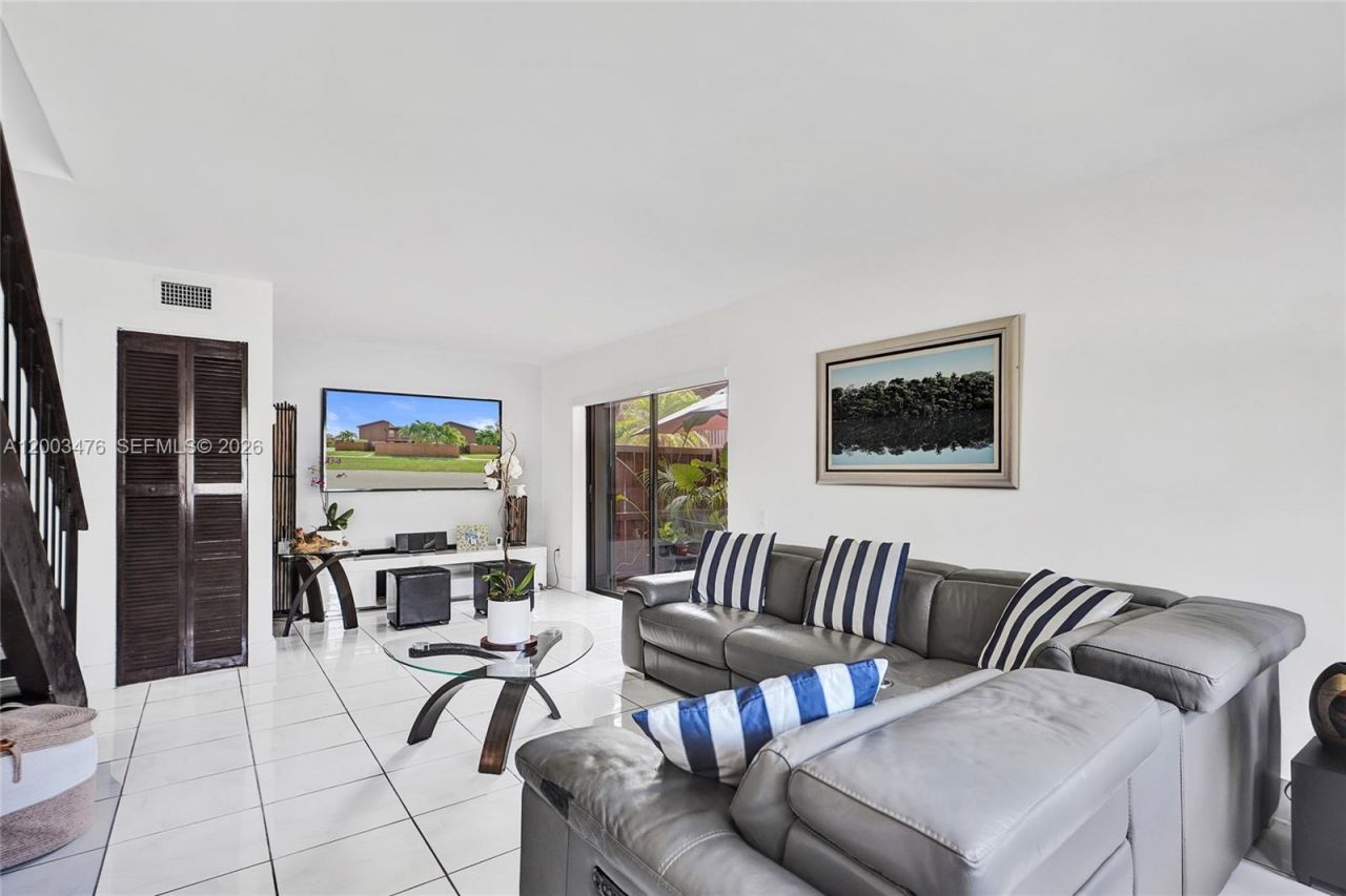 6554 SW 114th Pl , Unit H74, Miami, FL 33173 Photo