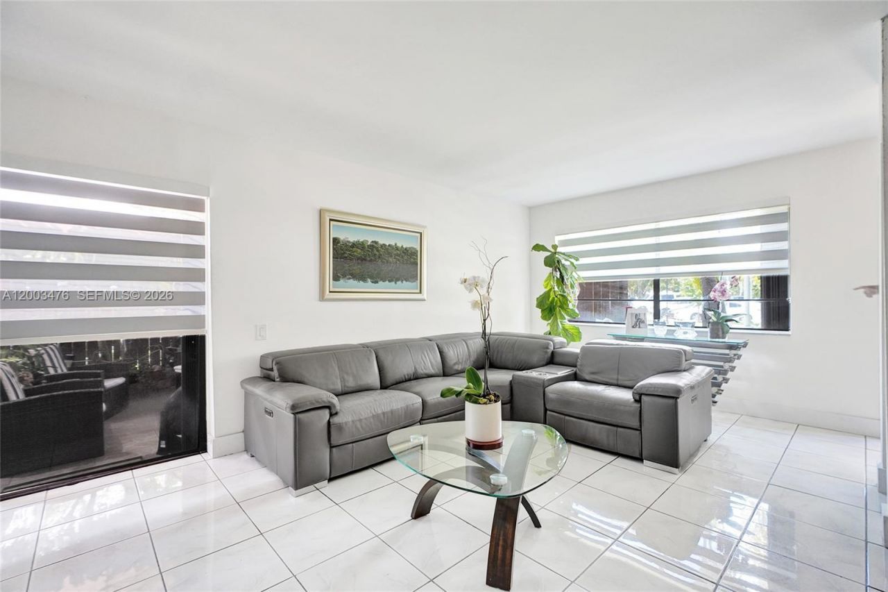 6554 SW 114th Pl , Unit H74, Miami, FL 33173 Photo