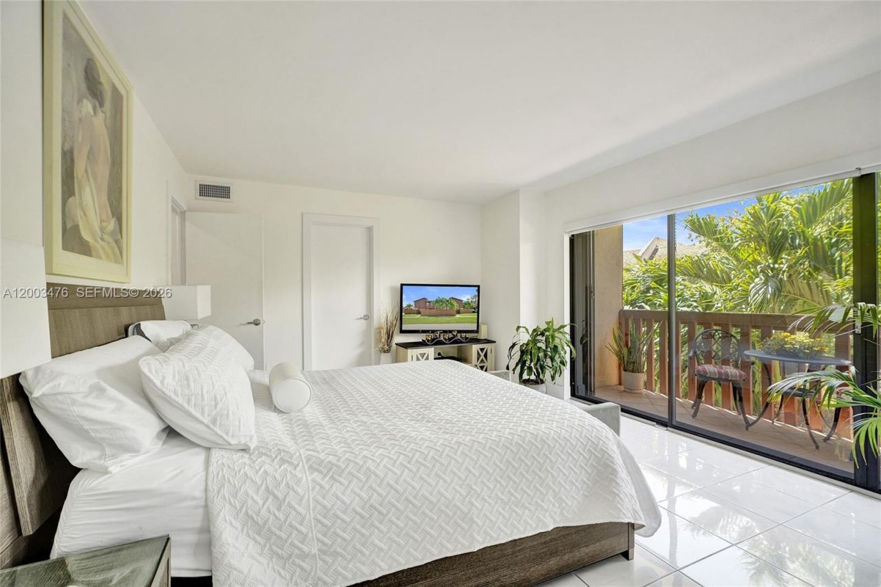 6554 SW 114th Pl , Unit H74, Miami, FL 33173 Photo