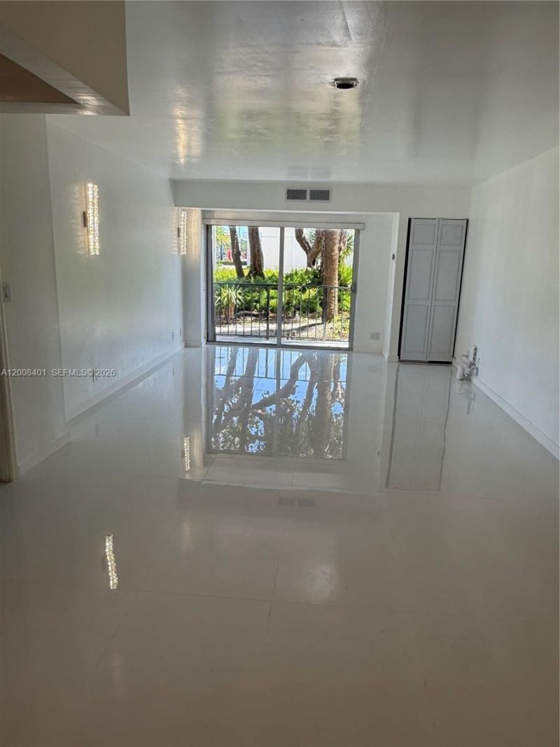 1625 SE 10th Ave , Unit 101, Fort Lauderdale, FL 33316 Photo