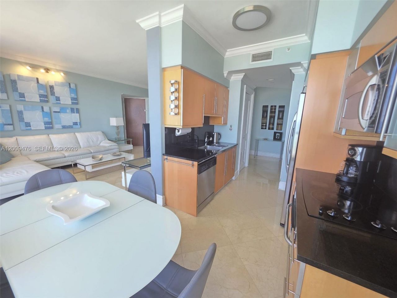 6365 Collins Ave , Unit 4311, Miami Beach, FL 33141 Photo