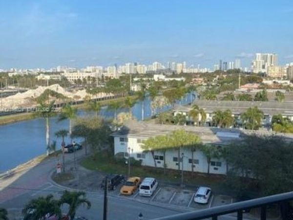 16450 Miami Dr , Unit 704, North Miami Beach, FL 33162