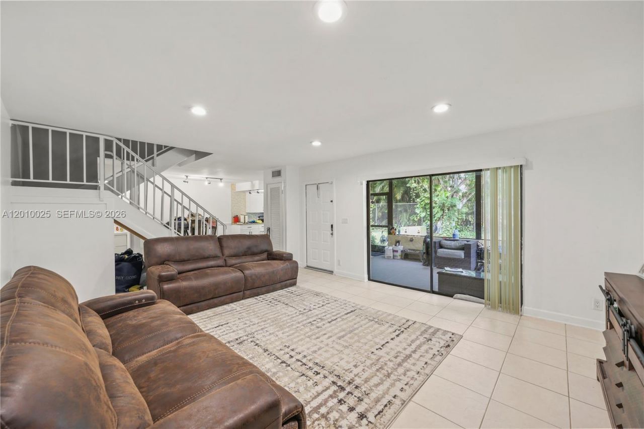 9260 SW 61st Way , Unit C, Boca Raton, FL 33428 Photo