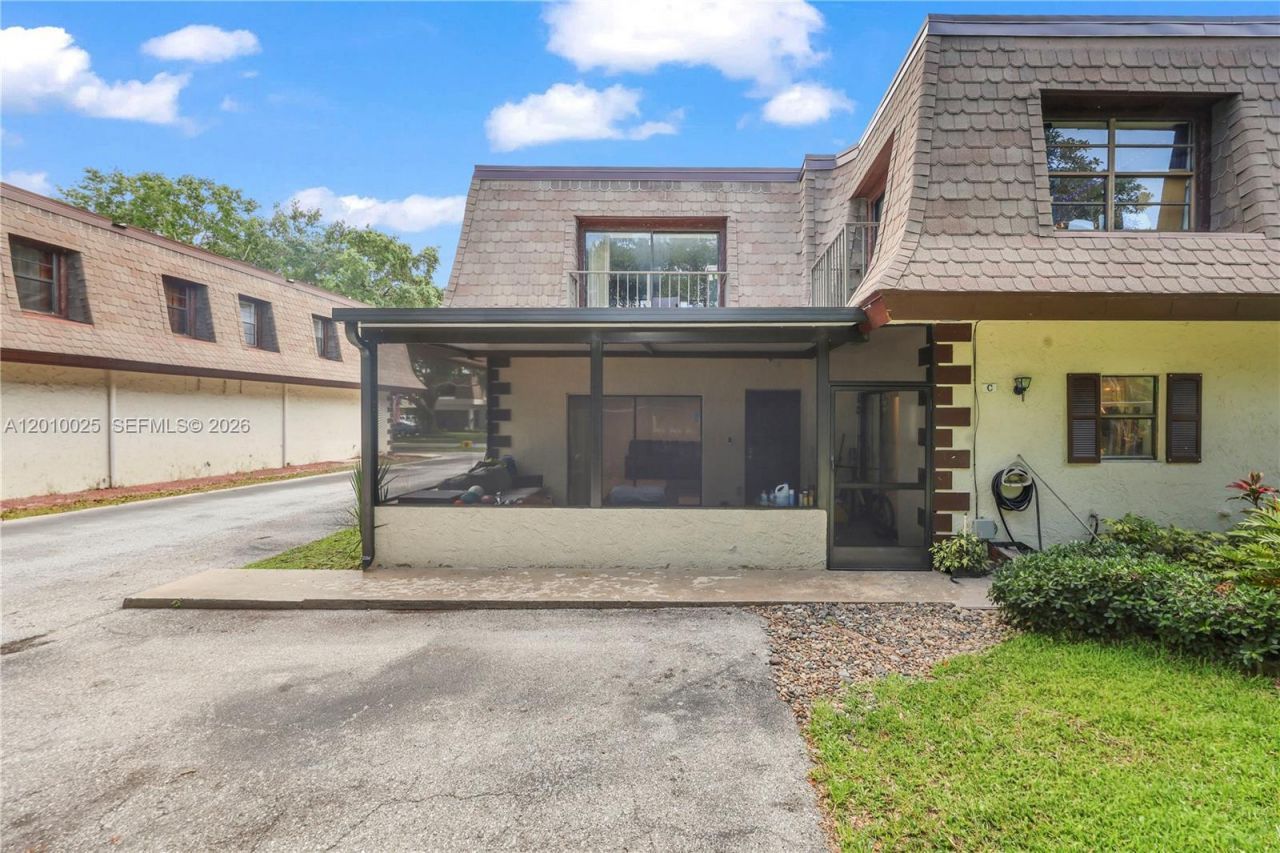 9260 SW 61st Way , Unit C, Boca Raton, FL 33428 Photo