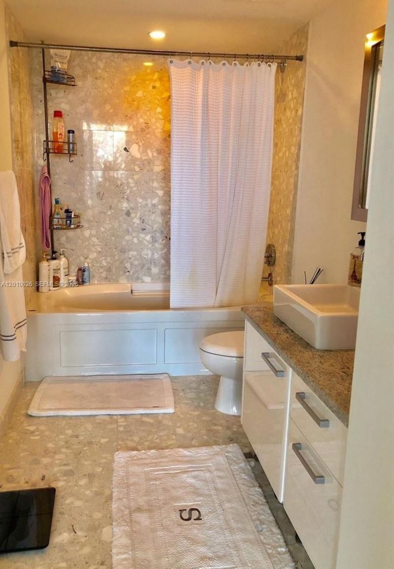 185 SW 7th St, Unit 3309, Miami, FL 33130 Photo