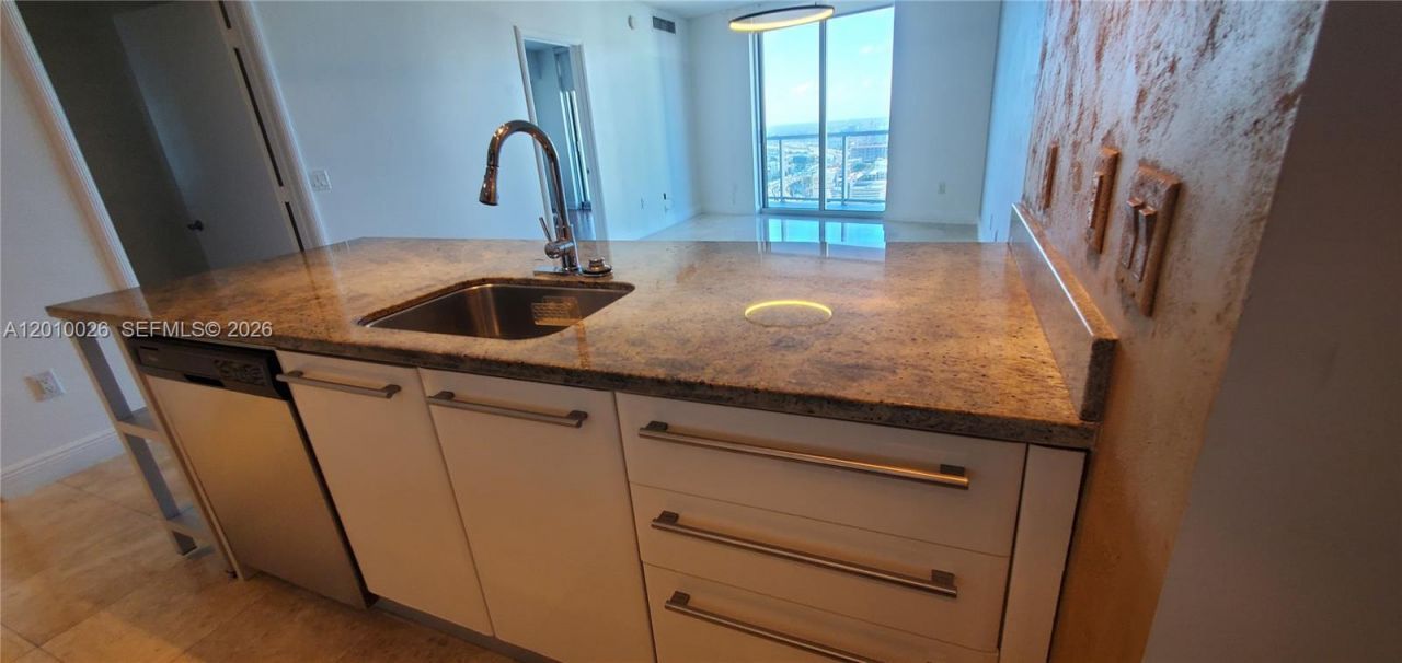 185 SW 7th St, Unit 3309, Miami, FL 33130 Photo