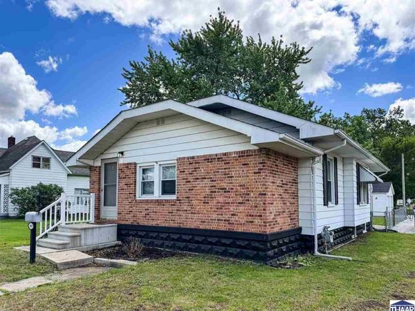 2801 Fenwood, Terre Haute, IN 47803