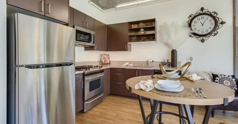 1818 L St #415, Unit 415, Sacramento, CA 95811 Photo