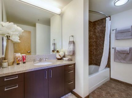 1818 L St #415, Unit 415, Sacramento, CA 95811 Photo
