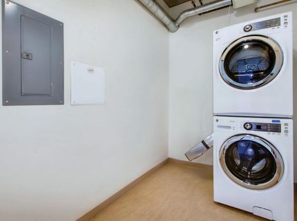 1818 L St #415, Unit 415, Sacramento, CA 95811 Photo