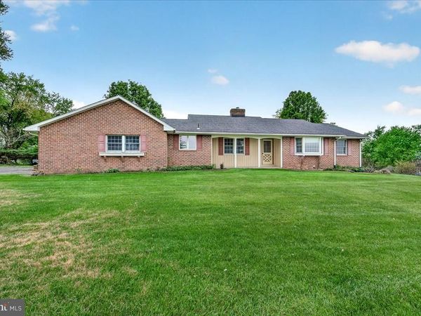 9 W OBRECHT ROAD , SYKESVILLE, MD 21784