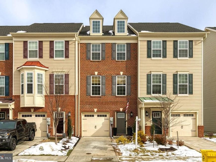 8349 Daydream Crescent, Pasadena, MD 21122 Main Photo