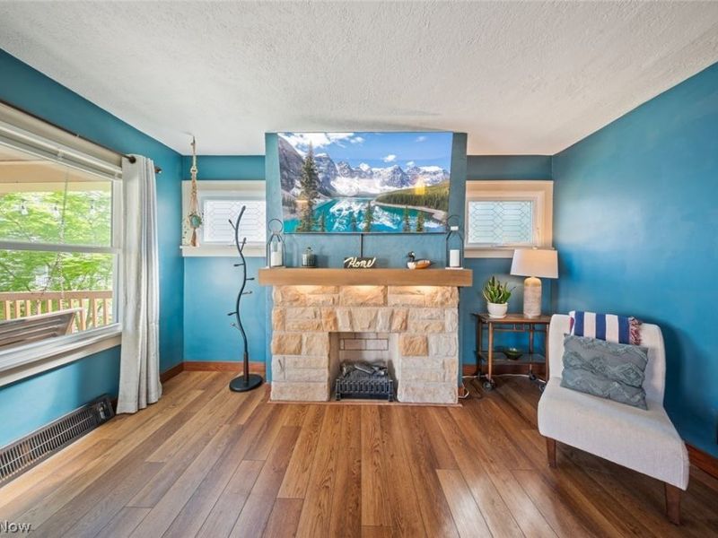 4011 Behrwald Avenue , Cleveland, OH 44109 Photo 5