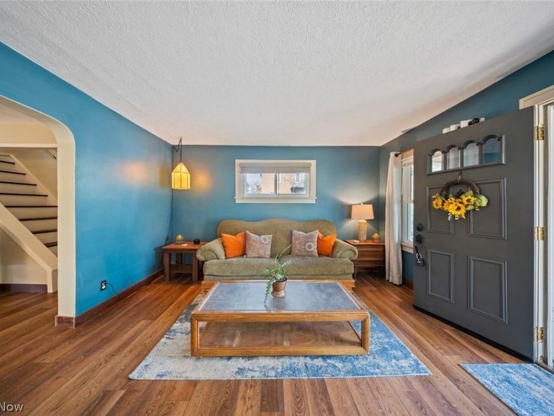 4011 Behrwald Avenue , Cleveland, OH 44109 Photo 6