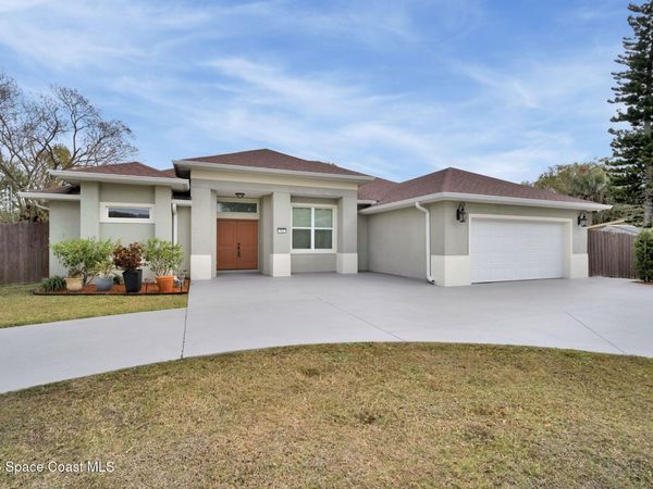 160 Bossieux Boulevard , West Melbourne, FL 32904