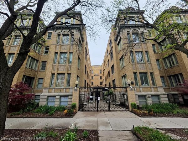 120 SEWARD Street , Detroit, MI 48202