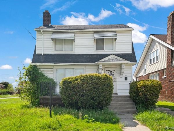 13111 MANOR Street, Detroit, MI 48238