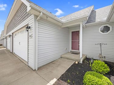 7606 Sir Francis Drake Avenue, Russells Point, OH 43348