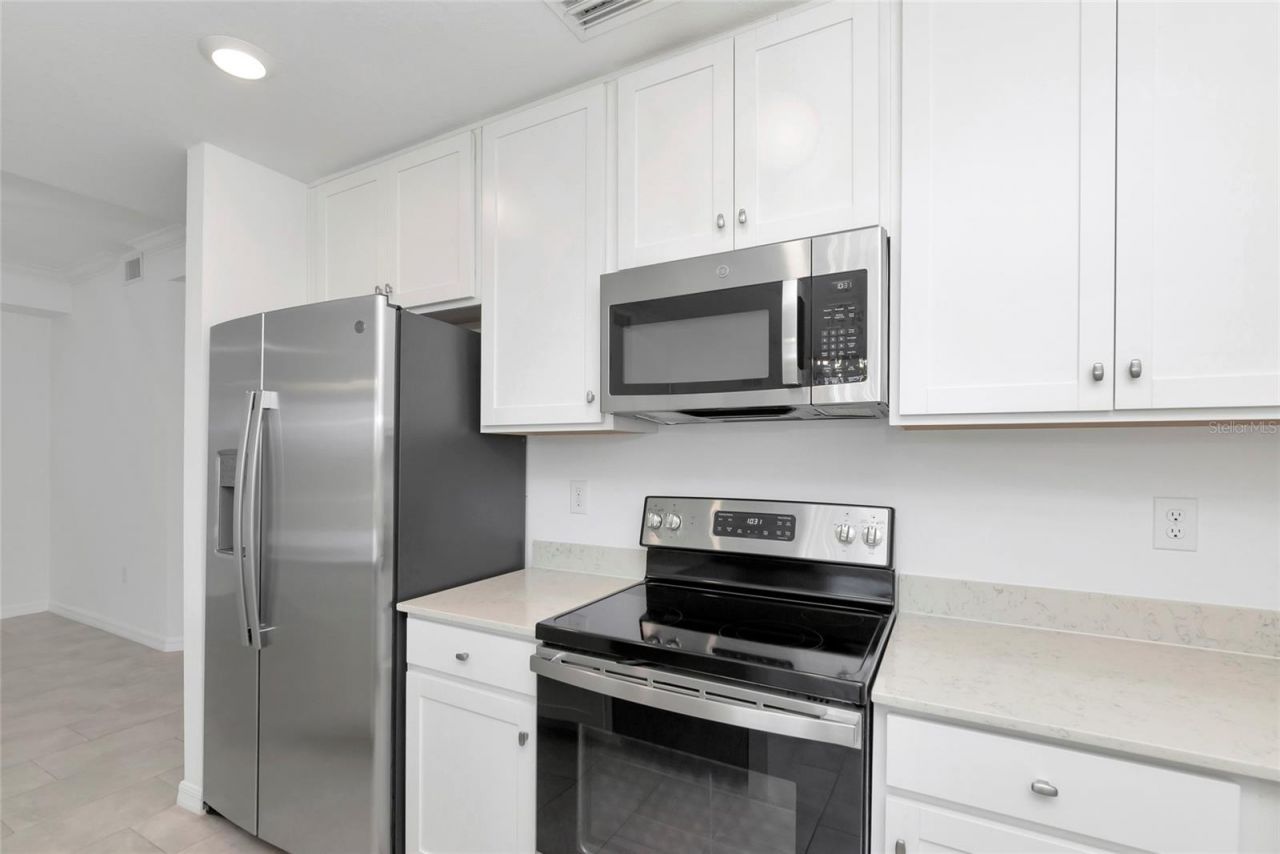 18008 Gawthrop Drive, Unit 101, Lakewood Ranch, FL 34211 Photo