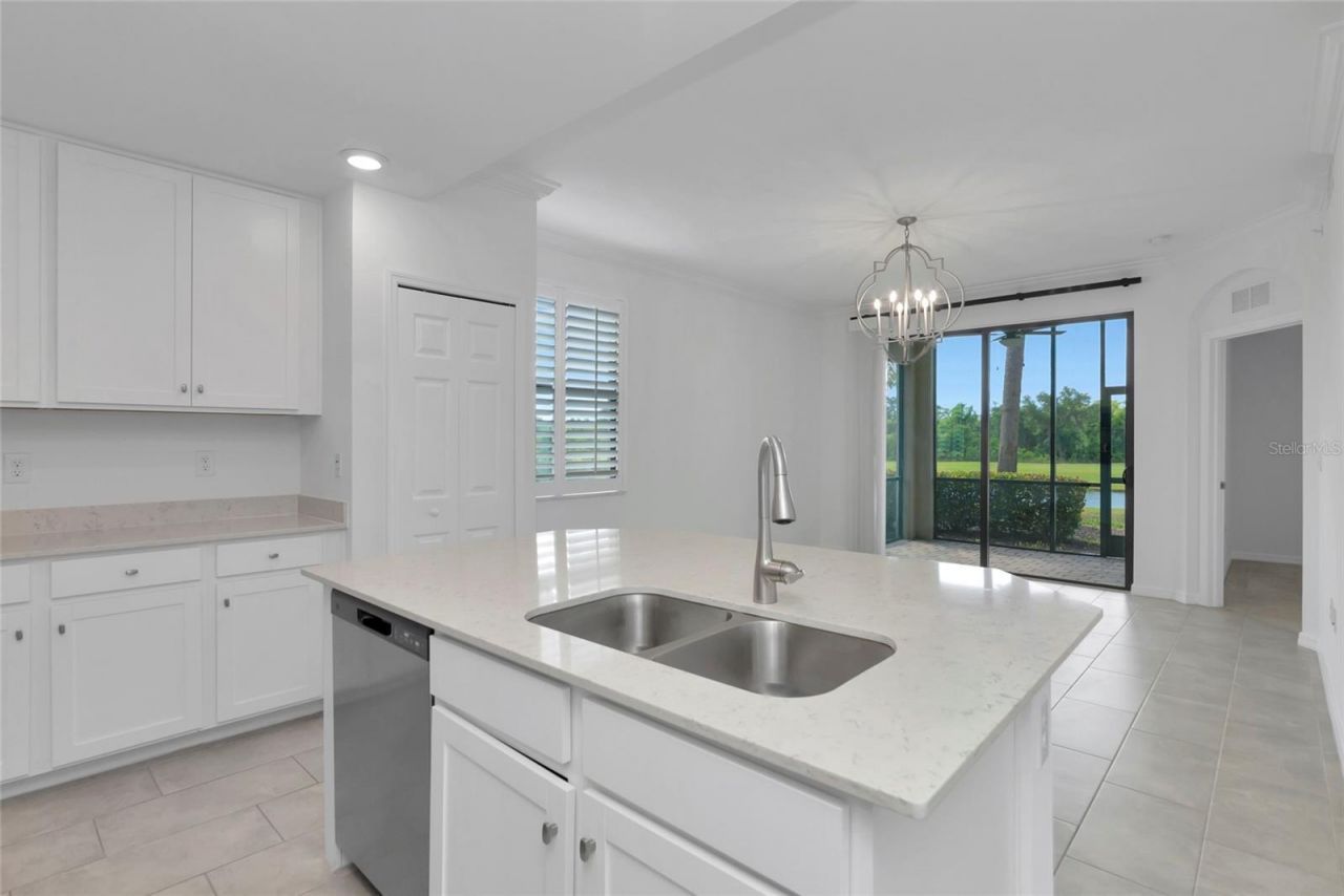 18008 Gawthrop Drive, Unit 101, Lakewood Ranch, FL 34211 Photo