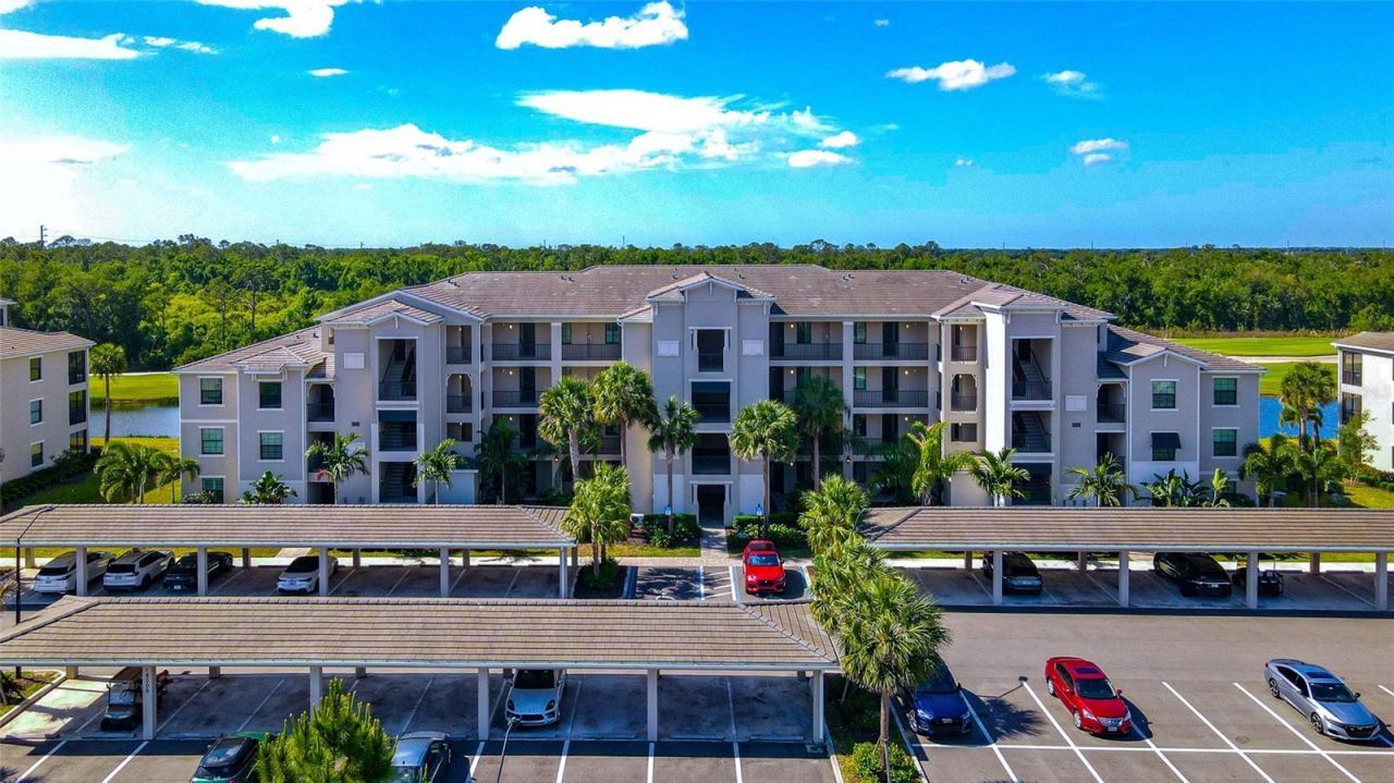 18008 Gawthrop Drive, Unit 101, Lakewood Ranch, FL 34211 Photo