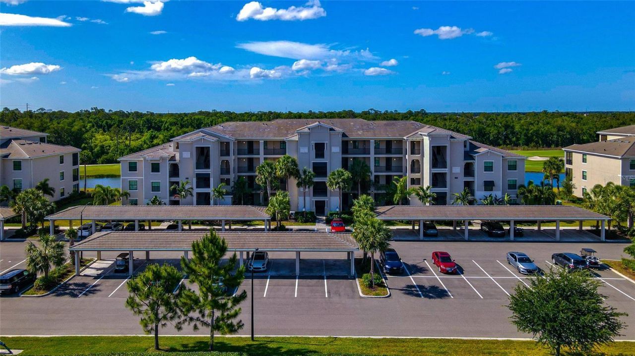 18008 Gawthrop Drive, Unit 101, Lakewood Ranch, FL 34211 Photo