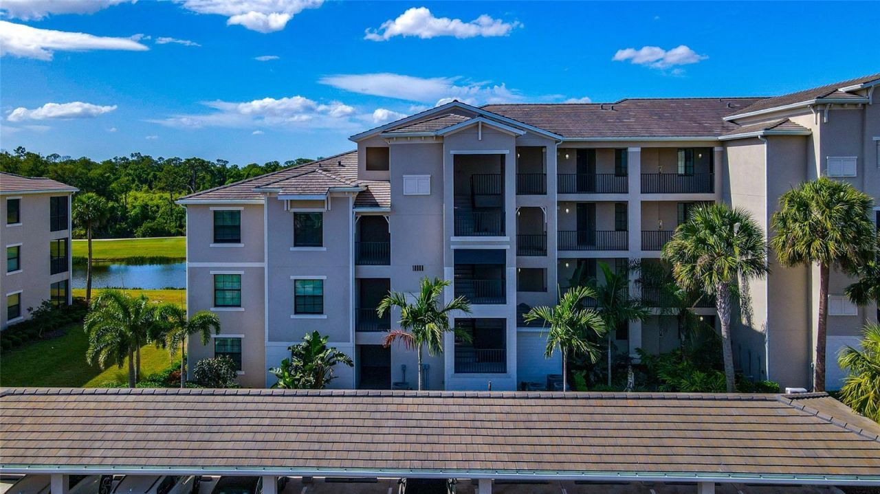 18008 Gawthrop Drive, Unit 101, Lakewood Ranch, FL 34211 Photo