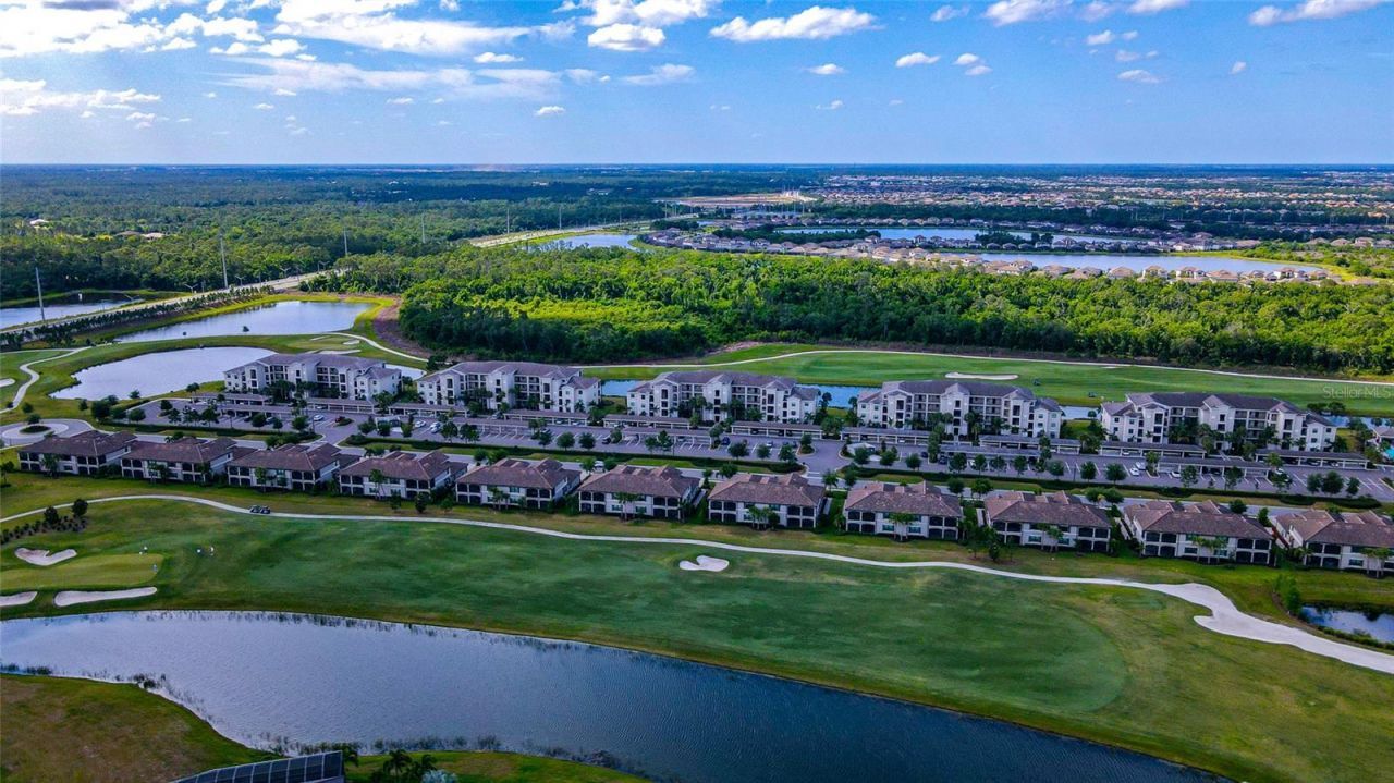 18008 Gawthrop Drive, Unit 101, Lakewood Ranch, FL 34211 Photo