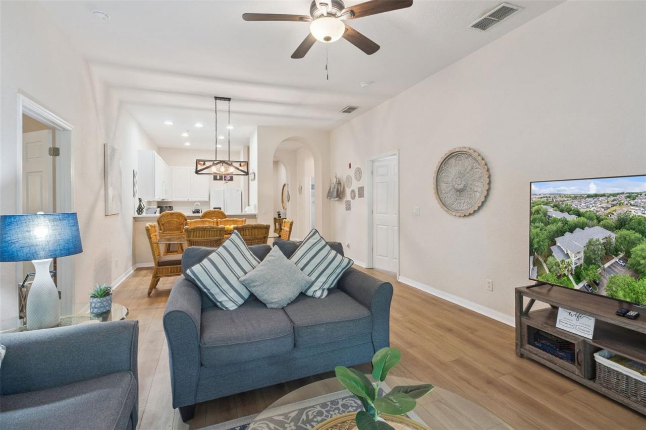 313 Lucaya Loop, Davenport, FL 33897 Photo