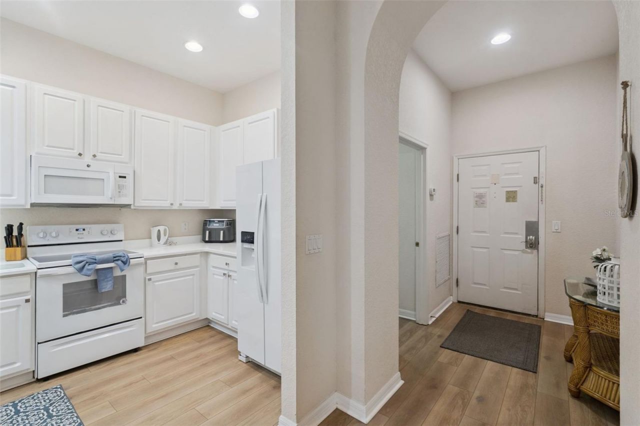 313 Lucaya Loop, Davenport, FL 33897 Photo