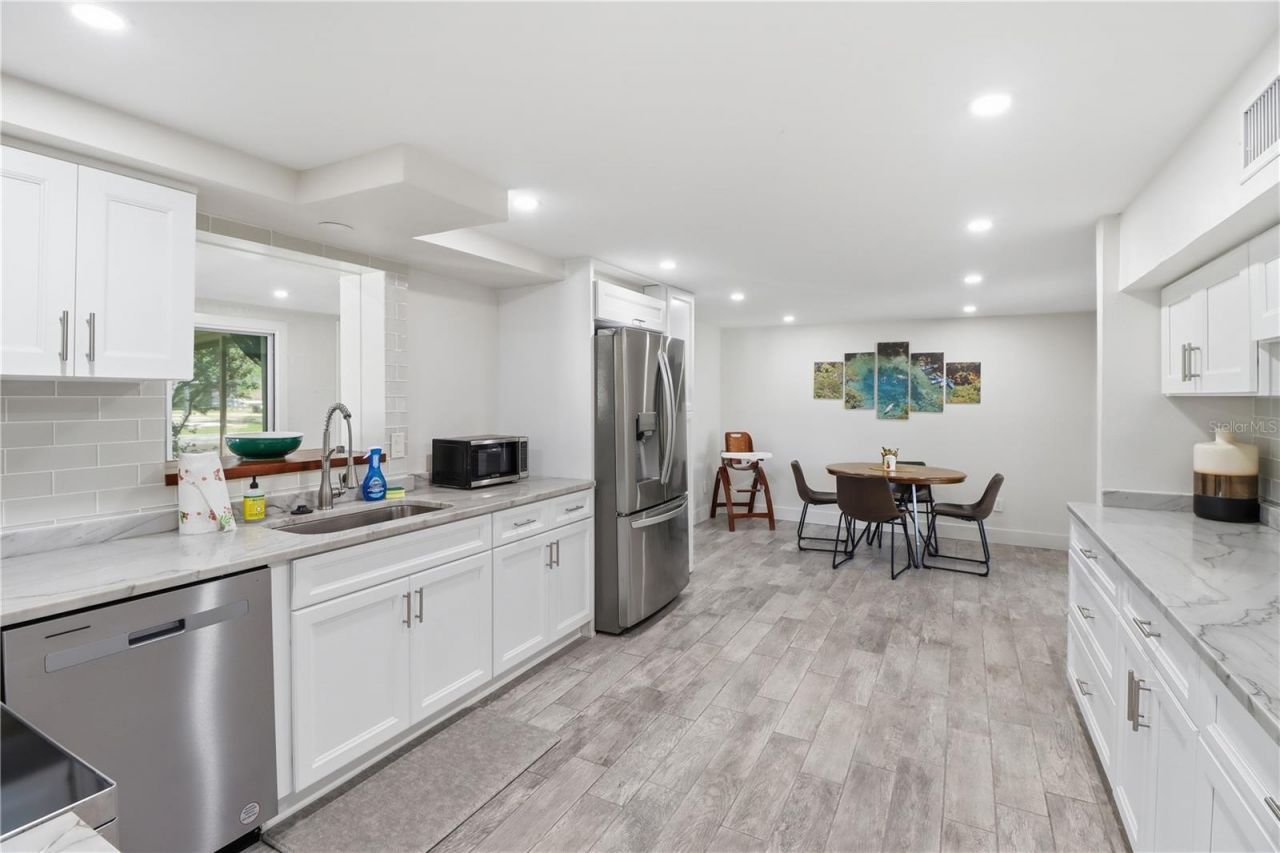 9235 W Harbor Isle Court, Crystal River, FL 34429 Photo