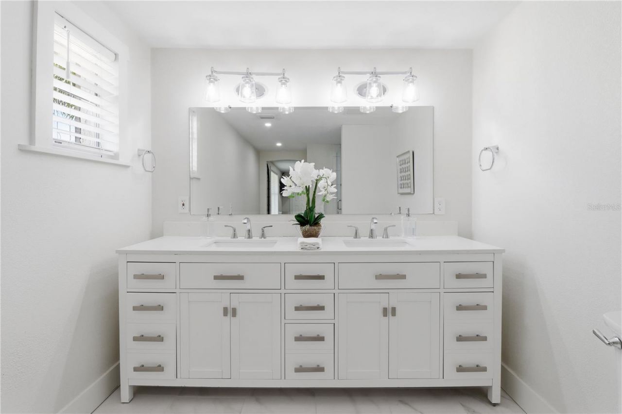 9235 W Harbor Isle Court, Crystal River, FL 34429 Photo